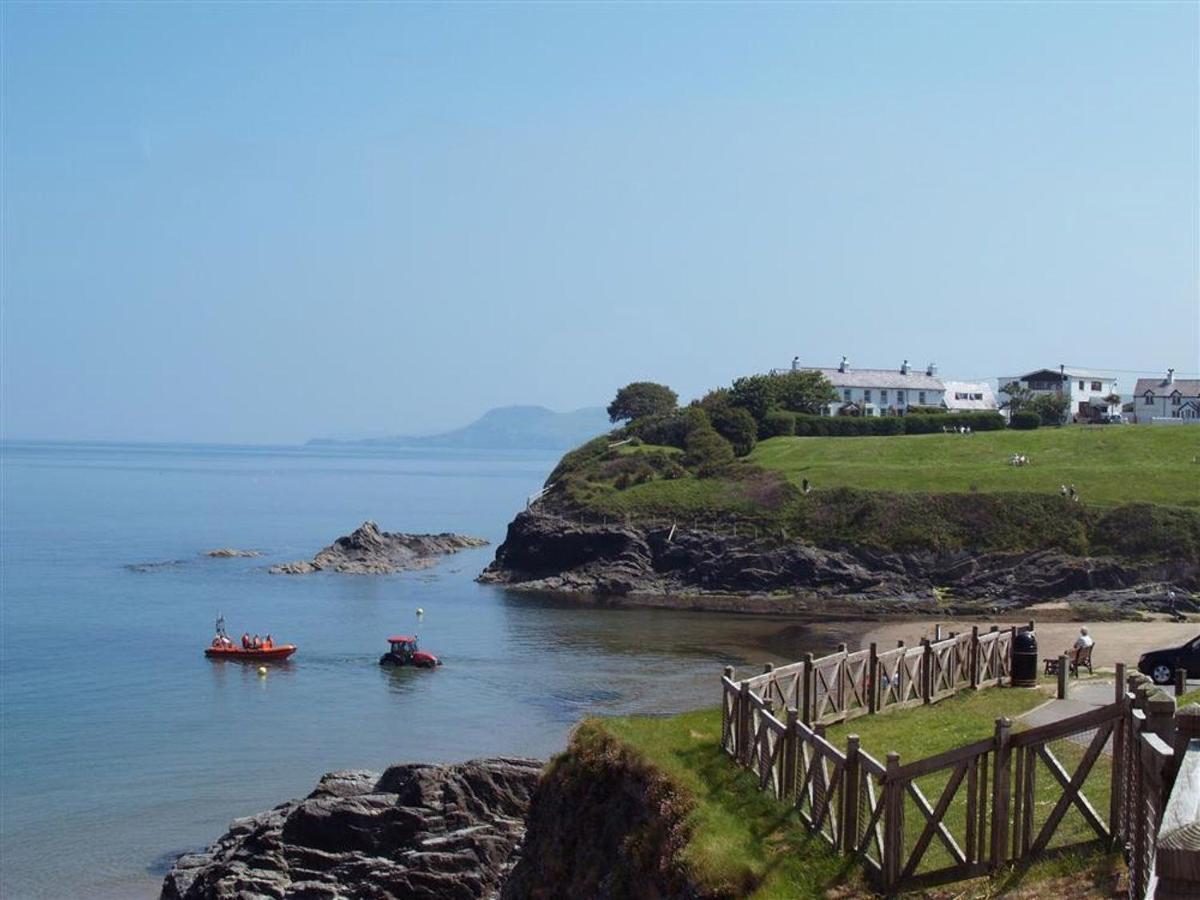 Beach Retreat Aberporth Exterior photo